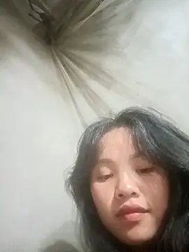 Pretty-haert online show from December 21, 2025, 2:52 pm