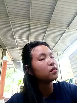 Pretty-haert online show from April 4, 2026, 9:05 am