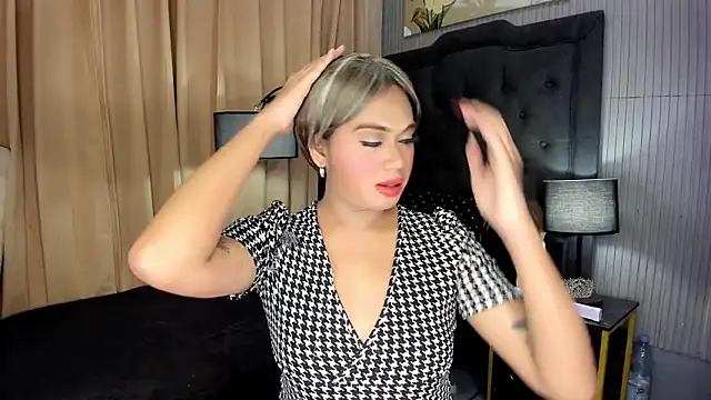 asianhugecockjulia online show from March 16, 2026, 5:59 pm