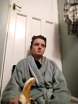 Snapshot of Amy01112 chatting on February 16, 2026, 7:01 pm Amy01112 online show from February 16, 2026, 7:01 pm