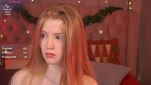 LilianHoward online show from January 5, 2026, 5:27 pm