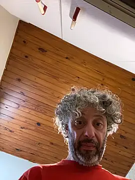 Snapshot of Petebulimia chatting on February 27, 2026, 4:07 pm Petebulimia online show from February 27, 2026, 4:07 pm