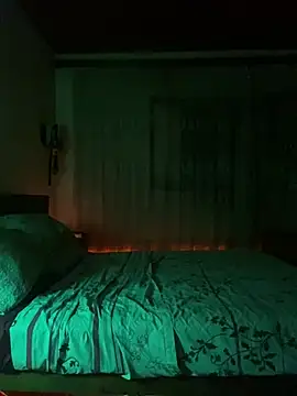 Petebulimia online show from April 3, 2026, 5:03 am