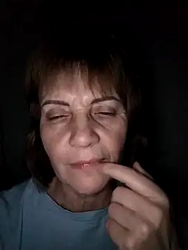 Snapshot of MichelleLove48 chatting on February 27, 2026, 8:41 pm MichelleLove48 online show from February 27, 2026, 8:41 pm