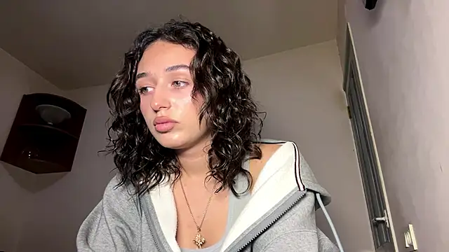 Snapshot of ParsedFix chatting on December 21, 2025, 2:19 pm ParsedFix online show from December 21, 2025, 2:19 pm