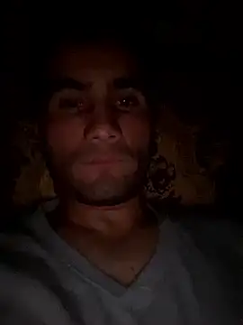 HomoSapiens98 online show from December 5, 2025, 9:23 pm