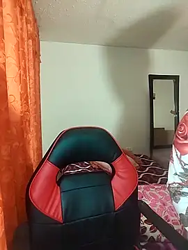 pamela 08 online show from December 14, 2025, 2:18 am