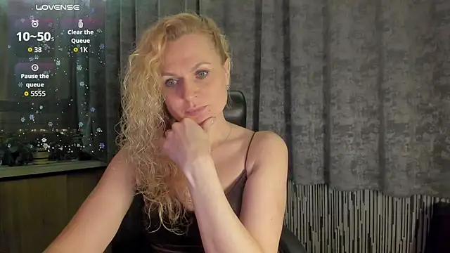 LanaLight x online show from March 23, 2026, 7:14 pm