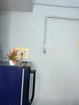 Hot-Haney77 online show from January 14, 2026, 5:27 pm