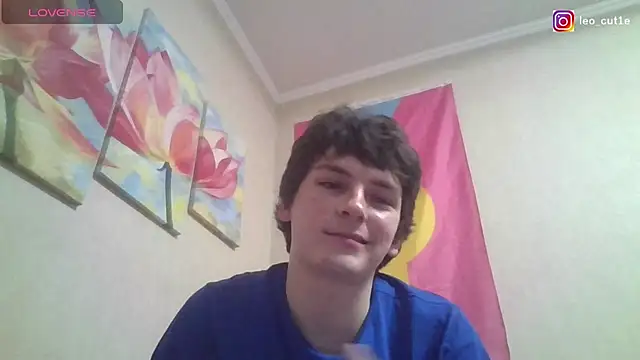 leo cutie online show from May 7, 2026, 11:30 pm