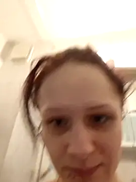 Snapshot of RedTeufelGirl chatting on February 5, 2026, 8:26 pm RedTeufelGirl online show from February 5, 2026, 8:26 pm