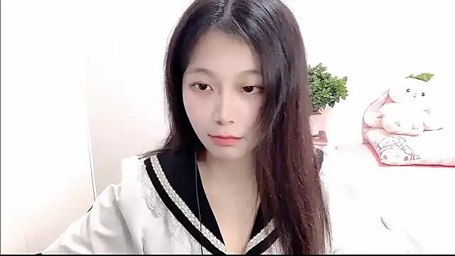 Snapshot of youyou-66 chatting on January 13, 2026, 7:01 am youyou-66 online show from January 13, 2026, 7:01 am