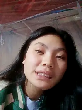 Snapshot of Hilary-123 chatting on January 5, 2026, 5:27 pm Hilary-123 online show from January 5, 2026, 5:27 pm