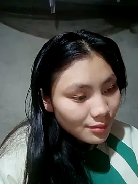 Snapshot of Hilary-123 chatting on January 15, 2026, 12:58 am Hilary-123 online show from January 15, 2026, 12:58 am