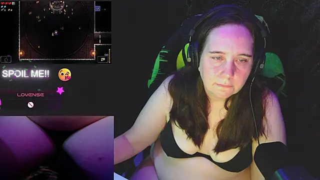 msgamergirl69 online show from June 3, 2026, 3:29 am
