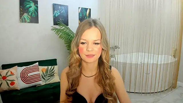 MidnighteAura online show from April 12, 2026, 11:35 am