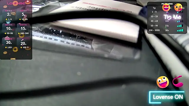 Maexoxo online show from April 12, 2026, 12:58 am