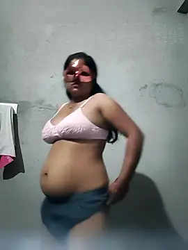 Snapshot of Curvy_Chaaya chatting on January 11, 2026, 4:30 am Curvy Chaaya online show from January 11, 2026, 4:30 am