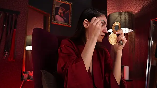 Roxa Lana online show from February 22, 2026, 1:57 pm