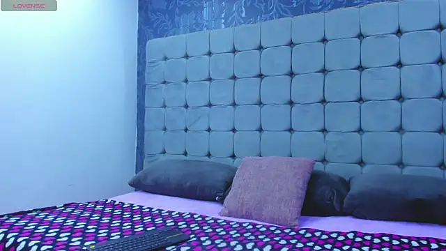 Snapshot of Messy_Karol_ chatting on January 8, 2026, 1:39 pm Messy Karol online show from January 8, 2026, 1:39 pm