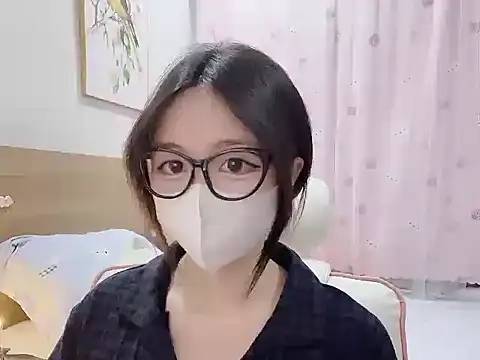 Yuyu-baobei online show from December 22, 2025, 8:53 pm