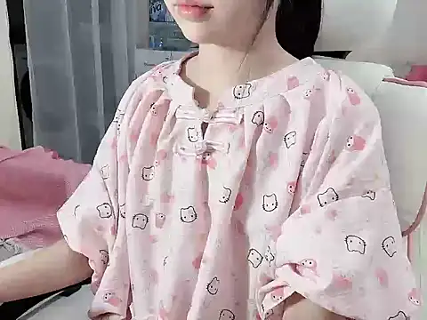 Yuyu-baobei online show from March 23, 2026, 6:19 pm