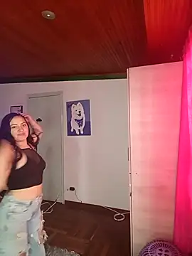 Snapshot of MisNicol chatting on January 6, 2026, 6:56 pm MisNicol online show from January 6, 2026, 6:56 pm