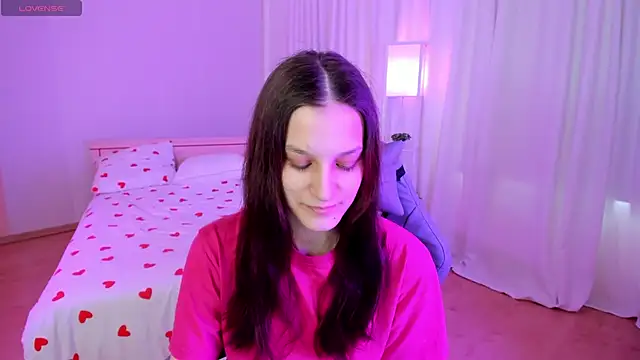 KrisDoeil online show from March 17, 2026, 2:14 am