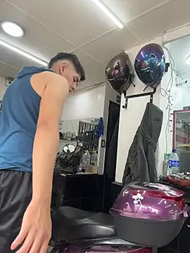 Snapshot of Johan_stick chatting on December 22, 2025, 3:56 pm Johan stick online show from December 22, 2025, 3:56 pm