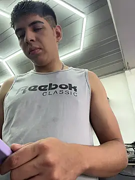 Snapshot of Johan_stick chatting on January 13, 2026, 4:44 pm Johan stick online show from January 13, 2026, 4:44 pm