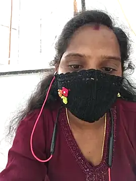 Tamil Pallavi online show from April 10, 2026, 10:22 am