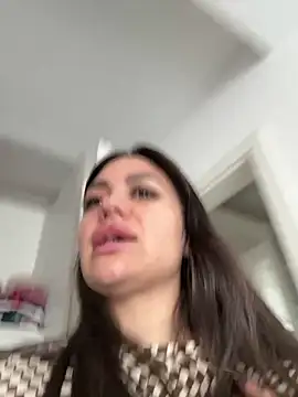 SiennaLuxexx online show from March 3, 2026, 12:56 pm