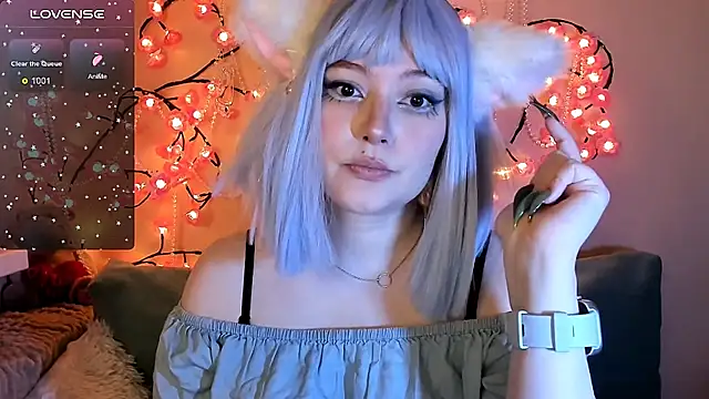 Snapshot of Ungoliant_Kiss chatting on February 10, 2026, 5:17 am Ungoliant Kiss online show from February 10, 2026, 5:17 am