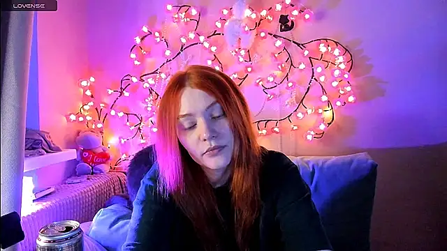 Ungoliant Kiss online show from May 31, 2026, 7:36 pm