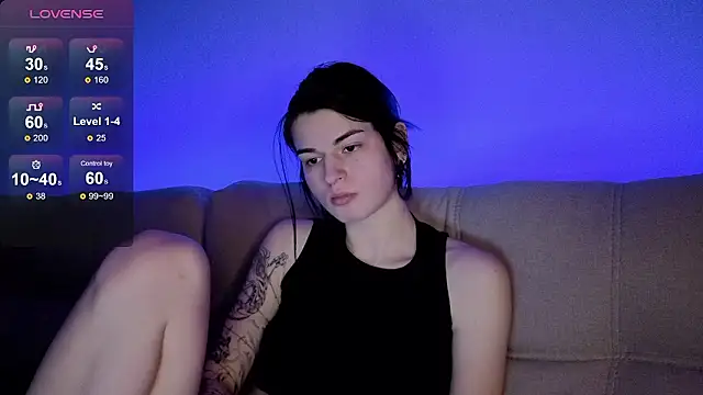 Snapshot of lololozhechka chatting on January 15, 2026, 7:39 pm lololozhechka online show from January 15, 2026, 7:39 pm