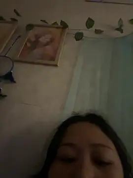 kukunightgirl online show from February 14, 2026, 8:31 pm