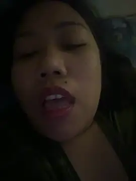 kukunightgirl online show from February 2, 2026, 5:12 pm