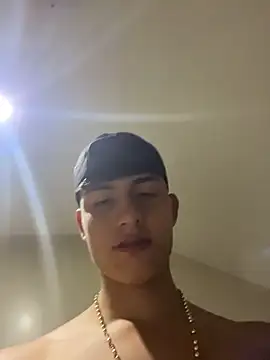 Lander Cruz online show from June 1, 2026, 9:03 pm
