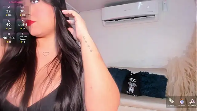 isa bellaax online show from December 17, 2025, 12:54 pm