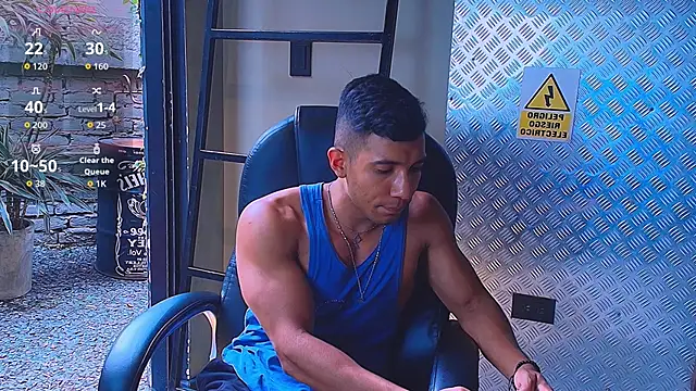 IAN KNOX online show from December 21, 2025, 7:15 pm