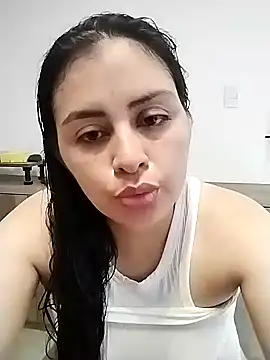 latina prohibida online show from April 1, 2026, 6:16 pm
