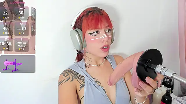 Snapshot of sofia_shadow_ chatting on January 7, 2026, 6:18 am sofia shadow online show from January 7, 2026, 6:18 am