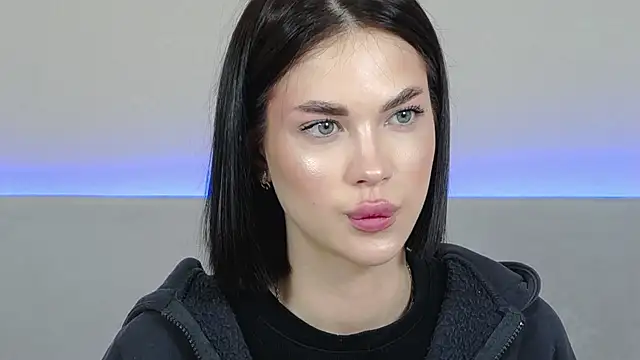 RachaelMils online show from April 11, 2026, 7:45 am