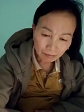 Snapshot of Lili-123k chatting on January 6, 2026, 1:48 pm Lili-123k online show from January 6, 2026, 1:48 pm