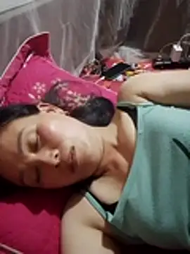 Snapshot of Lili-123k chatting on March 1, 2026, 7:41 am Lili-123k online show from March 1, 2026, 7:41 am