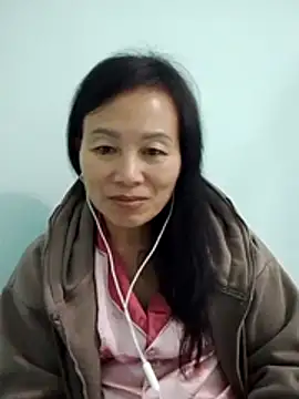 Snapshot of Lili-123k chatting on December 16, 2025, 12:31 pm Lili-123k online show from December 16, 2025, 12:31 pm