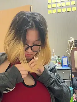 abella1116 online show from February 20, 2026, 8:22 pm