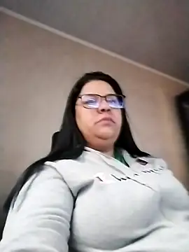 Carameloswing1 online show from January 9, 2026, 12:23 pm