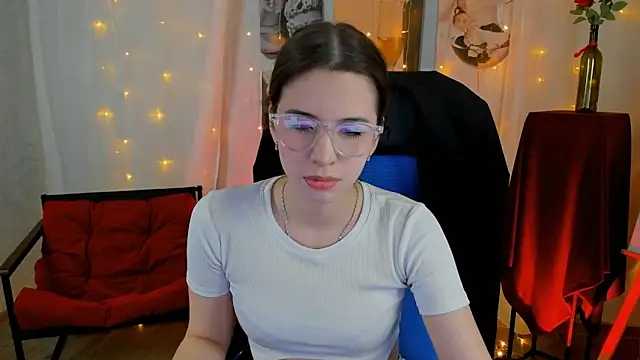 MelissaMillerr online show from January 17, 2026, 4:10 pm