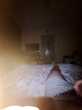 Snapshot of StephanSharp chatting on December 15, 2025, 11:53 pm StephanSharp online show from December 15, 2025, 11:53 pm